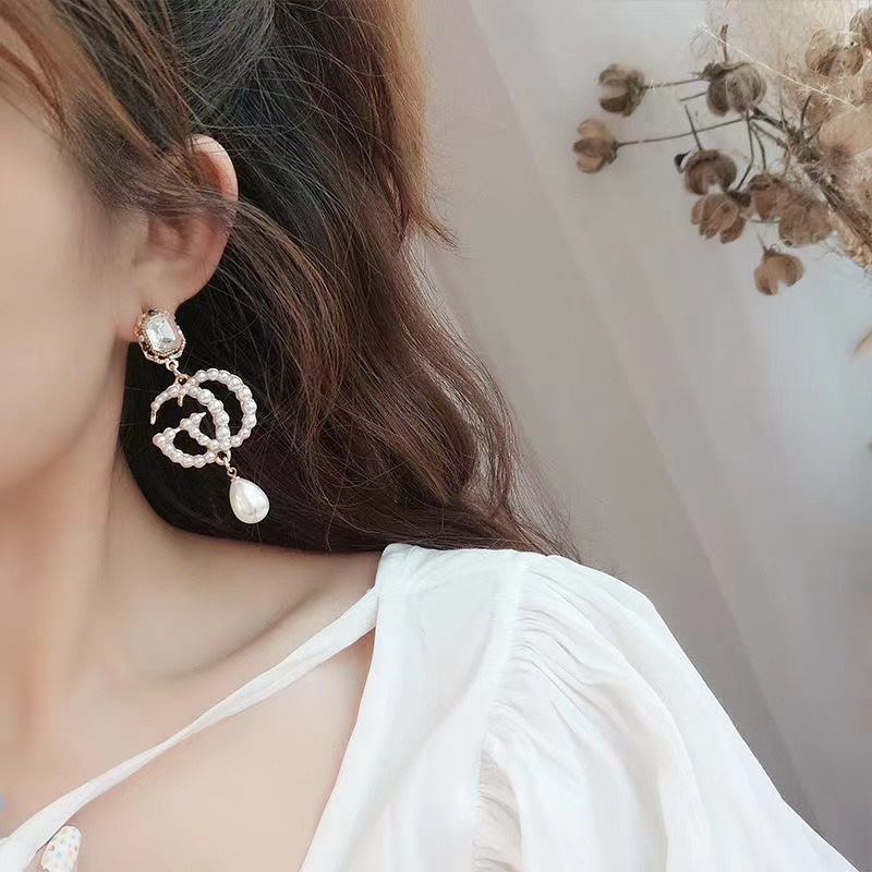 GUCCI Đôi Khuyên Tai Tròn Bằng Thép Titan In Chữ GG Tinh Tế