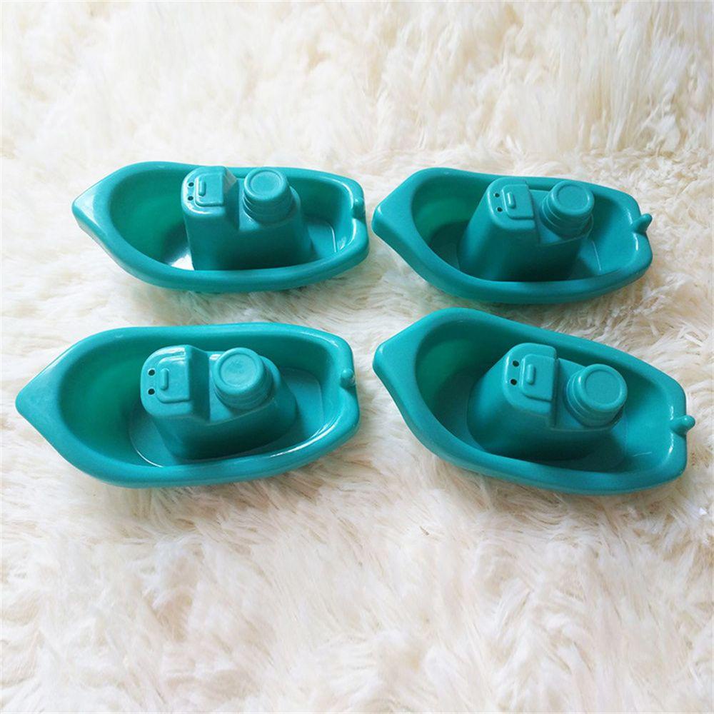 Thuyền Đồ Chơi Bằng Nhựa REBUY1 Trong Phòng Tắm