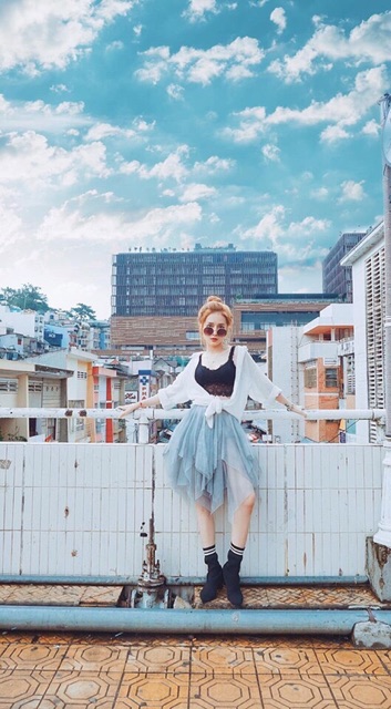 [ Mã WASTAPR giảm 10K đơn 50K] Chân váy lưới nhọn hình thật Freesize dưới 55kg- Carotshop | BigBuy360 - bigbuy360.vn