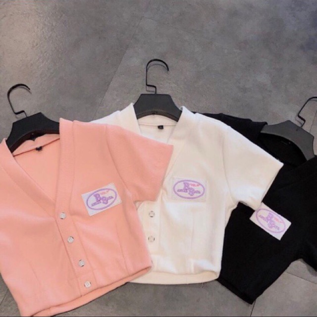 🆙] Áo Croptop Cổ V Nút
