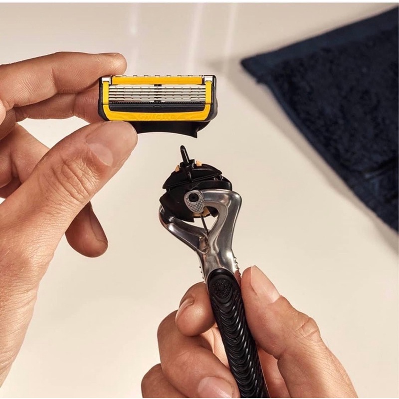 Dao cạo râu gillette 5 lưỡi proshield