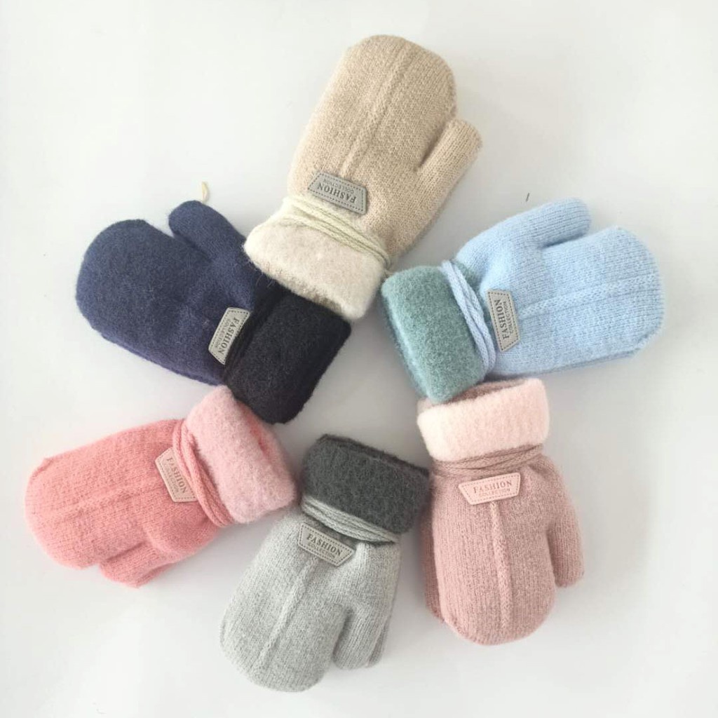 Gang tay len giữ ấm cho bé XAKA Găng tay bao tay đeo cổ bé trai bé gái từ 2 đến 6 tuổi