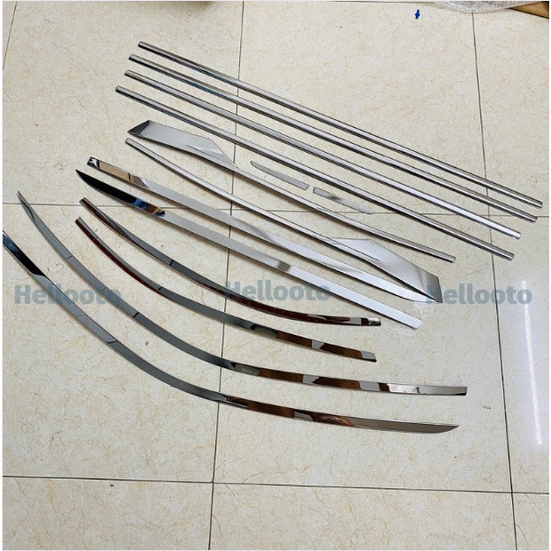 Nẹp Chân Kính, Viền Cong Kính Inox Toyota Veloz, Avanza 2022 2023 Chất Liệu Inox Sáng Bóng, Trang trí viền kính cửa xe