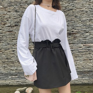 Chân váy đen kèm belt