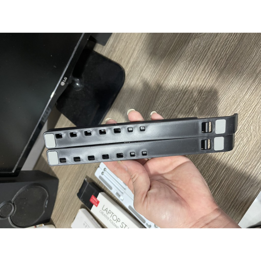 Giá đỡ laptop ABS k19 có thể gấp gọn dành cho Macbook Ipad  và máy tính xách tay chữ X Nhựa Mỏng đen trắng Shalla gsr