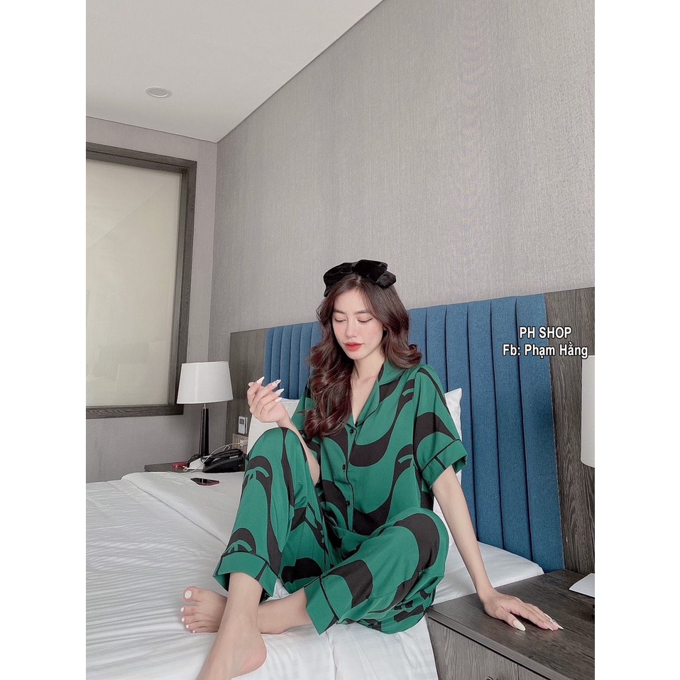 Bộ Pijama Lụa Ngắn Tay họa tiết dễ thương hàng cao cấp đường may tỉ mỉ