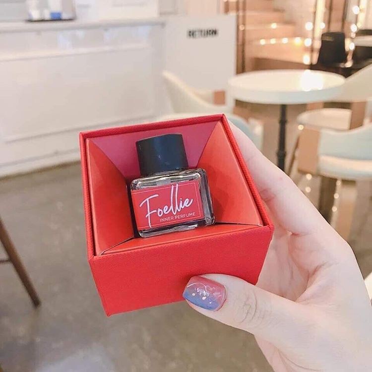 NƯỚC HOA VÙNG KÍN FOELLIE ĐEN + ĐỎ | Thế Giới Skin Care