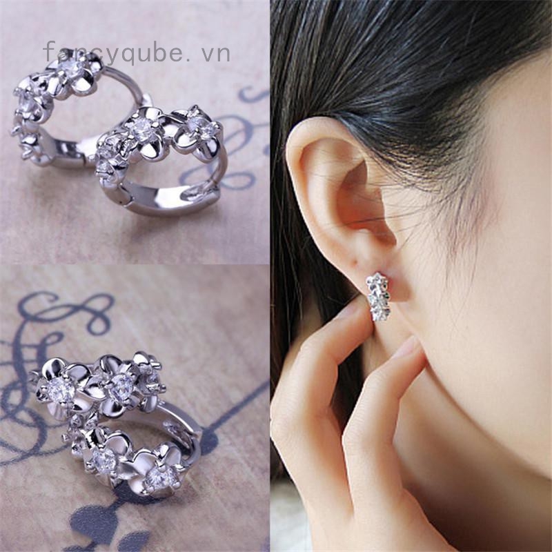 Hoa tai dạng tròn hình hoa đính đá sang trọng