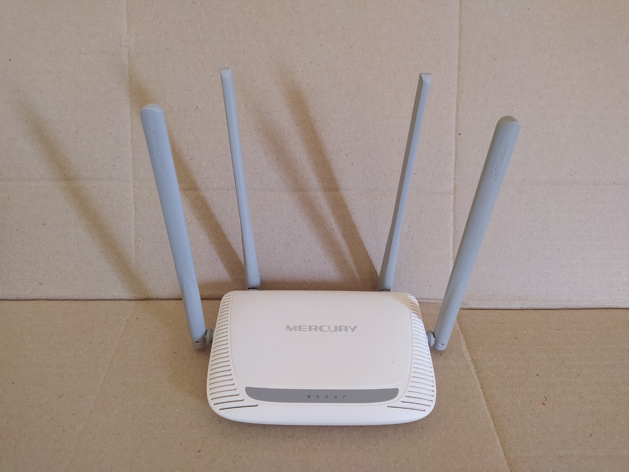 Bộ phát WiFi MERCURY 4 Râu sóng khỏe, cục phát wifi sóng khỏe , đầy đủ phụ kiện