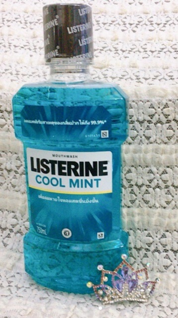 1 chai nước súc miệng Listerine Thái Lan 750ml