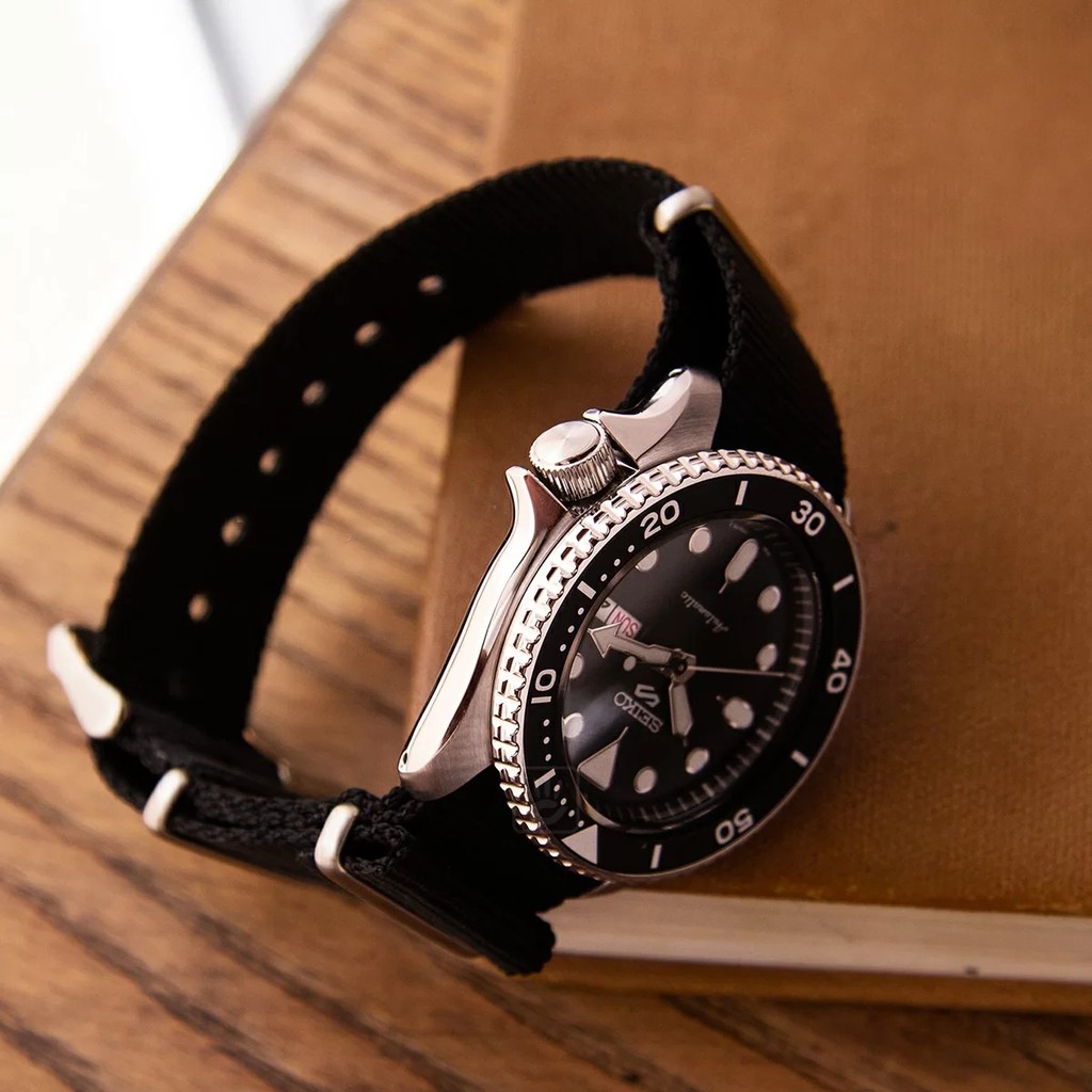 Đồng hồ nam Seiko 5 Sport SRPD55k3