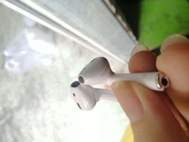 Tai nghe Bluetooth AIRPOD 2  dùng cho mọi dòng điện thoại bản full chức năng đổi tên, định vị. Bảo Hành 6T. | BigBuy360 - bigbuy360.vn
