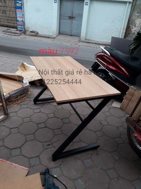 Bàn làm việc chữ Z game thủ 120 x 60