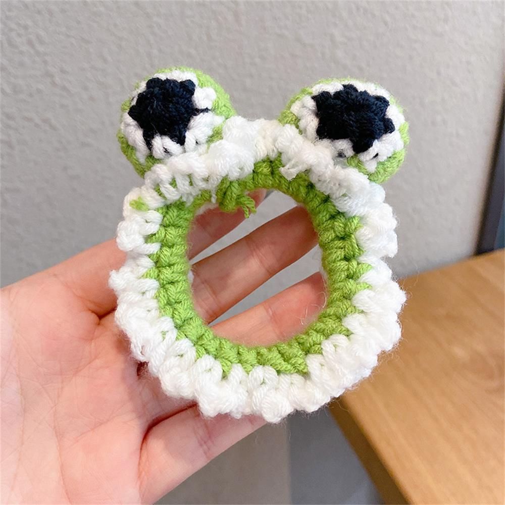 Vòng Tay Đan Len Hình Tai Thỏ/Ếch/Cà Rốt Dễ Thương Sáng Tạo cho trẻ em gái Mihan1