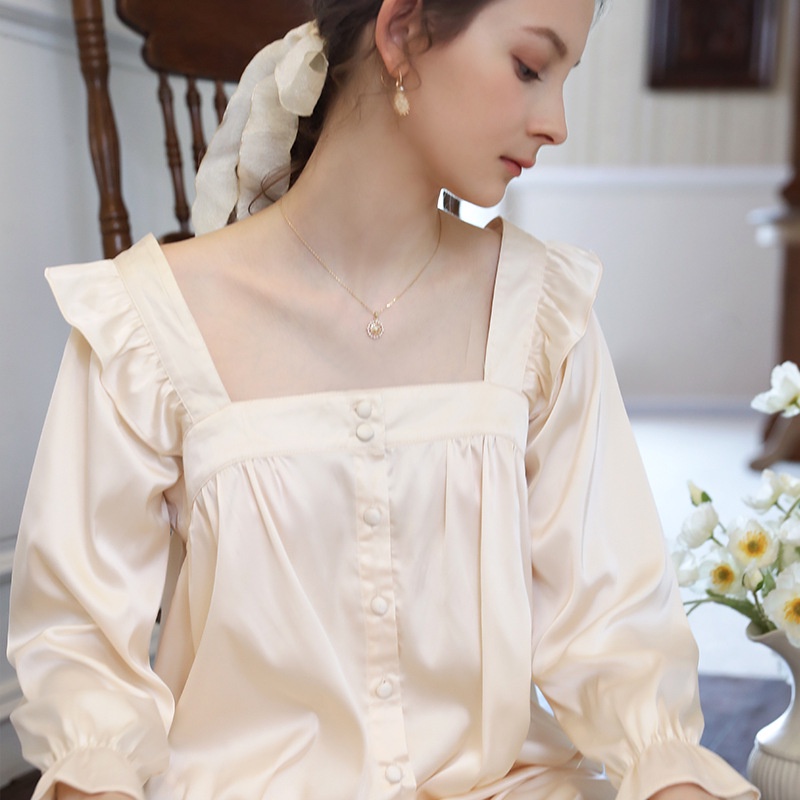 Đồ ngủ lụa cao cấp- Bộ đồ ngủ dài tay thoáng mát hàng Quảng Châu loại 1-  Quyến rũ, sang trọng, hấp dẫn, mềm mại | BigBuy360 - bigbuy360.vn