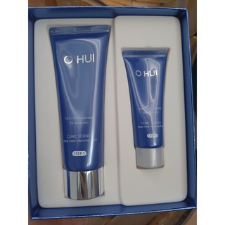 sữa rửa mặt giảm mụn ohui clinic