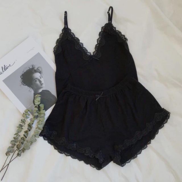 [Mã FAMAYWA giảm 10K đơn 50K] Bộ Ngủ 2 Dây Sexy Ren Tăm Siêu Hot | BigBuy360 - bigbuy360.vn