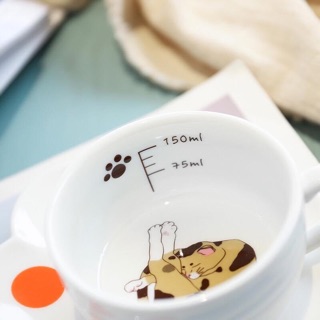 Bộ cốc kèm đĩa chân Mèo