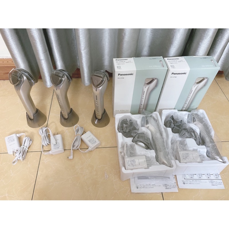 Máy chăm sóc da mặt panasonic ST98 USE