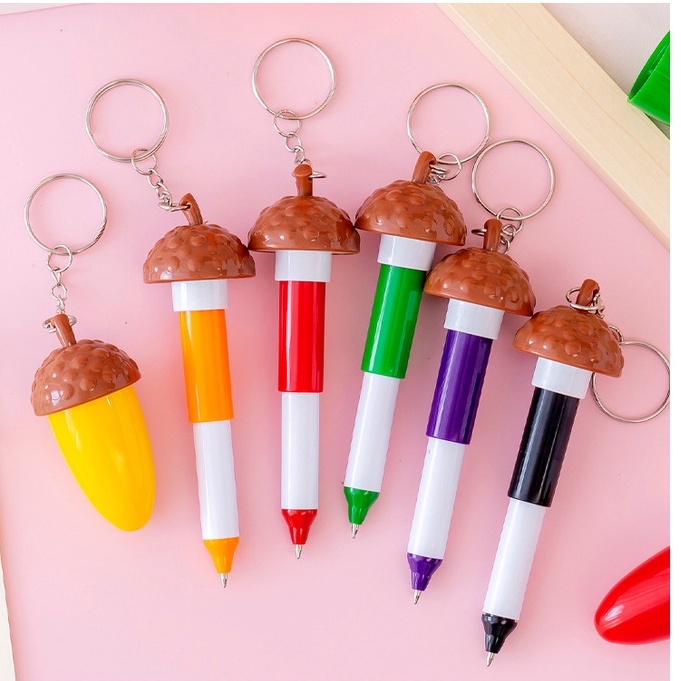 Bút bi hình quả thông kèm móc treo SR025