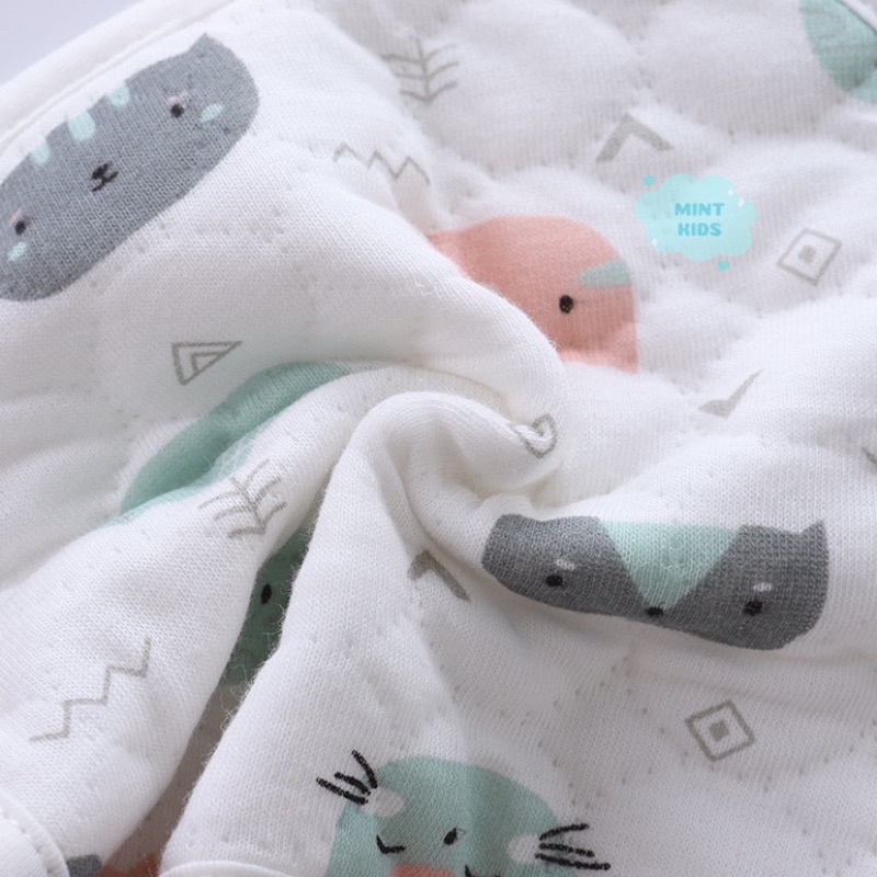 Yếm Chống Thấm Cho Bé Cotton Mềm Mại, Hoạ Tiết Dễ Thương