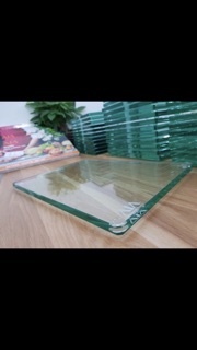 Thớt kính cường lực sala