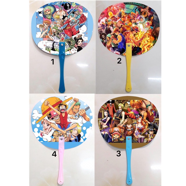 Quạt tay one piece in 2 mặt ảnh khác nhau màu cán ngẫu nhiên