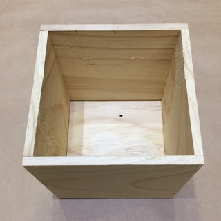  Chậu gỗ thô 15cm vuông