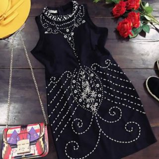 ĐẦM BODY KẾT CƯỜM
