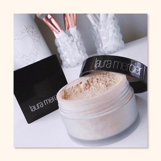 Dùng thử phấn phủ dạng bột laura mercier - Chính hãng