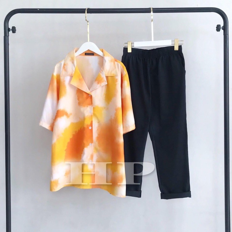 Sét áo sơ mi loang + quần kaki đen DV7