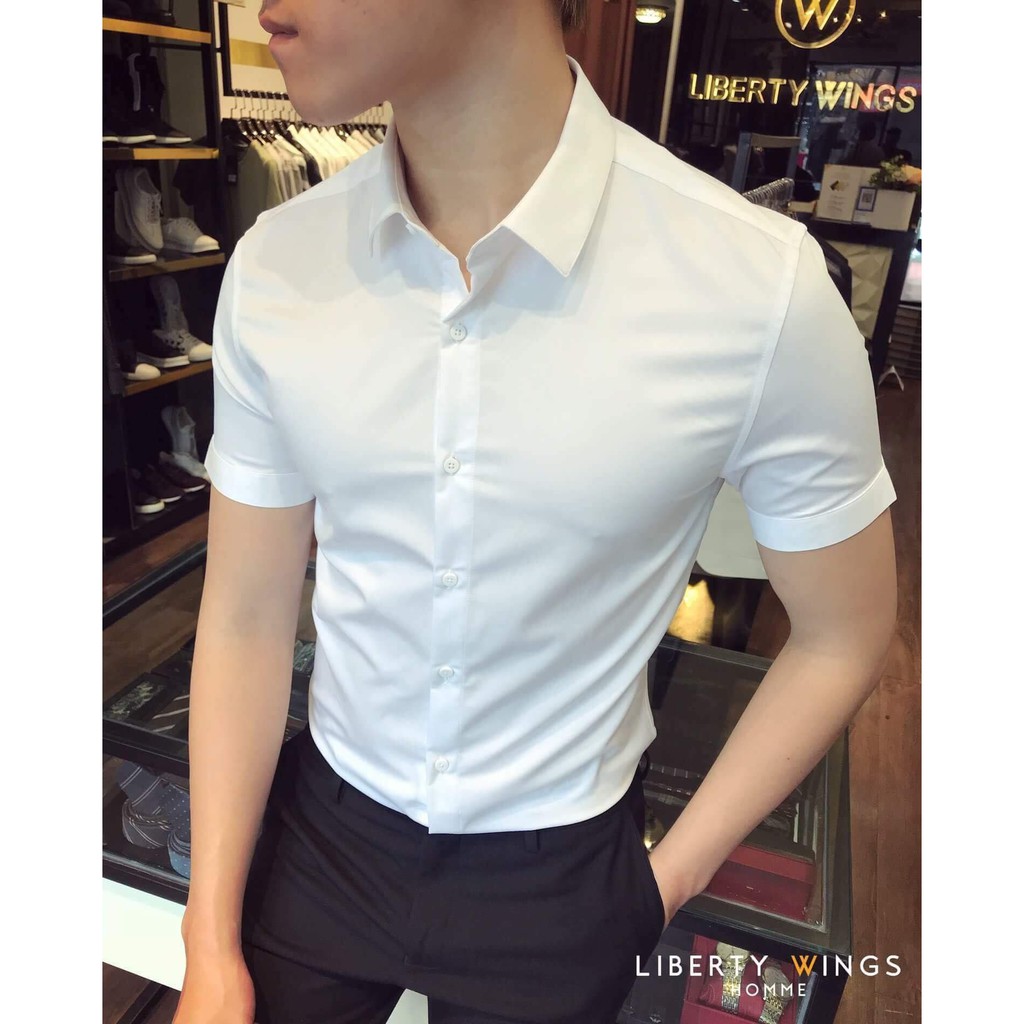 Áo Sơ Mi Trắng Cộc Tay