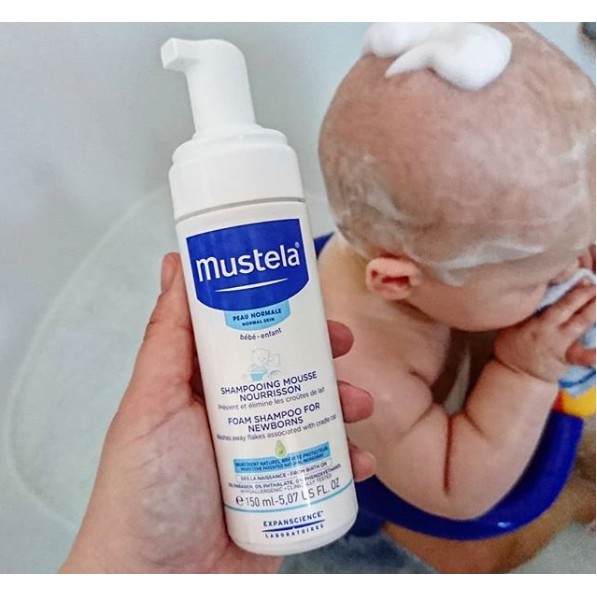 Mustela Dầu gội tạo bọt cho trẻ sơ sinh siêu nhẹ nhàng Foam Shampoo For Newborns 150ml