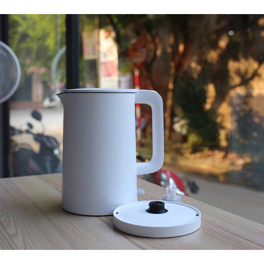 Ấm đun nước siêu tốc 1,5l Xiaomi, Sôi nhanh trong 5  phút