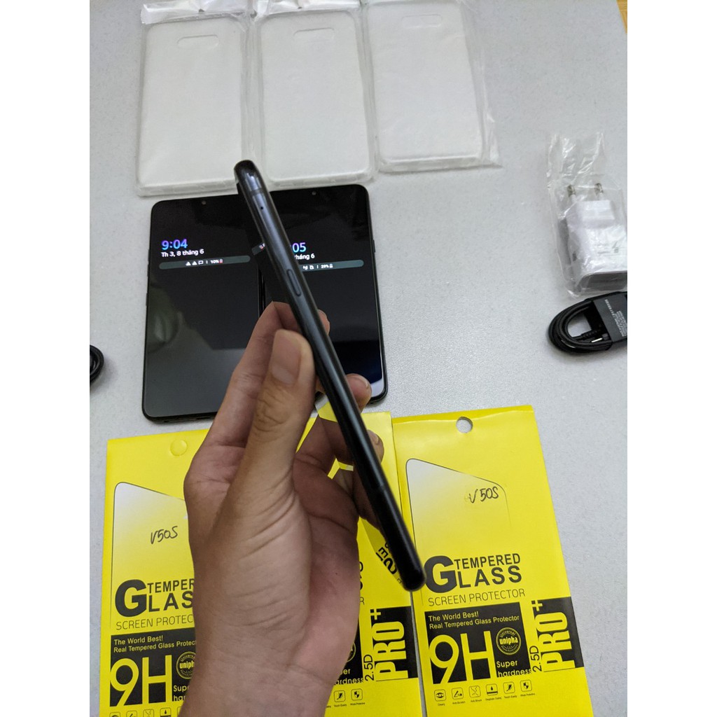 Điện thoại LG V50s 5G Nguyên Zin Hàn Ram 8 GB Bộ nhớ trong 256 GB | WebRaoVat - webraovat.net.vn