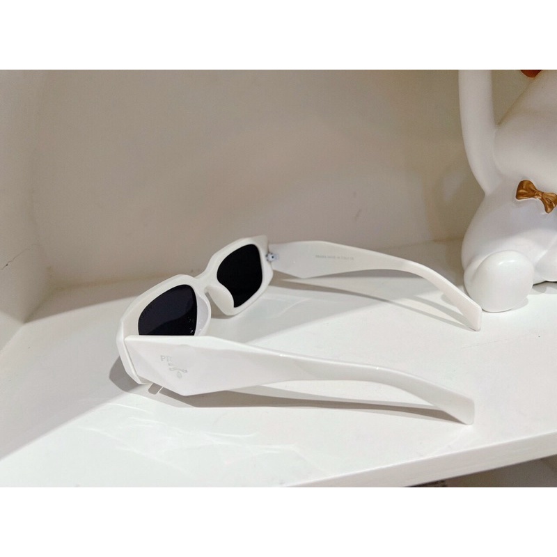 Kính mát nữ thời trang hot trend mẫu mới hàng đẹp phom chắc chắn (2 màu) kem clip thật