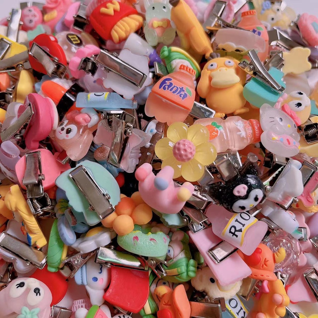 Kẹp Tóc Hoạt Hình Mini Bằng Nhựa Acrylic Màu Sắc Ngẫu Nhiên Cho Bé / Người Lớn