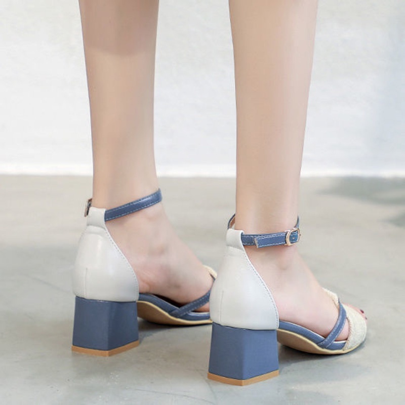 Giày sandal IELGY đế dày với khóa cài dễ phối đồ thời trang thanh lịch cho nữ