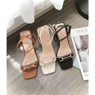 Sandal cao gót