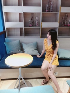 Jump bèo ngực