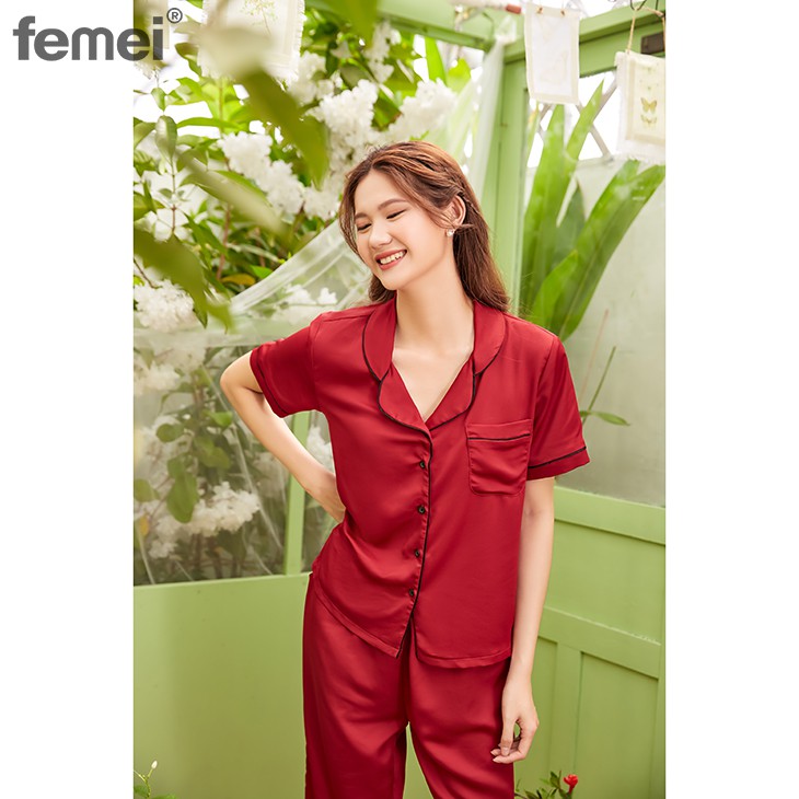 [Mã LT50 giảm 50k đơn 250k] FEMEI - Bộ pijama lụa lửng đen phối viền hồng PNC036
