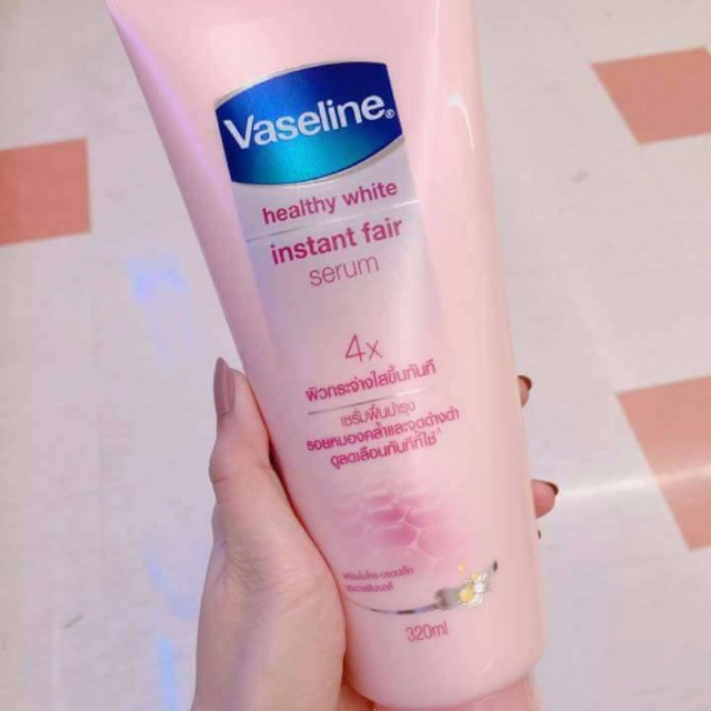 Dưỡng Thể - Vaseline Healthy White Instant Fair 4X