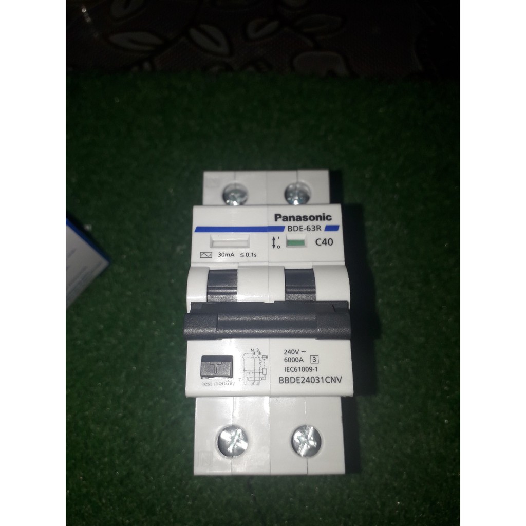 Cầu dao chống giật BBDE24031CNV (chống dòng rò) + bảo vệ quá tải và ngắn mạch PANASONIC 40A