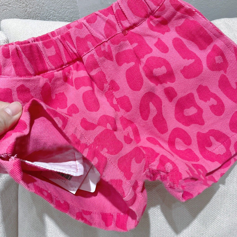 Set Áo Thun Ngắn Tay + Quần Short Ống Rộng Thời Trang Hàn Quốc Mới Cho Bé Gái