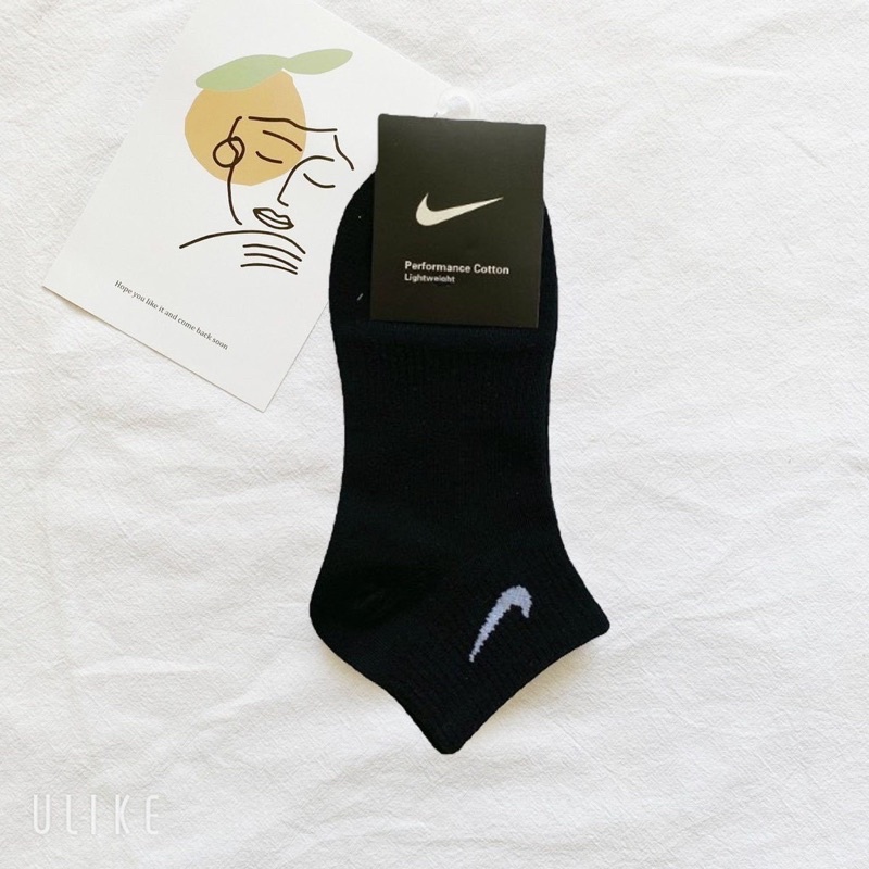 Tất vớ cổ ngắn nam nữ unisex Trắng và Đen NK thể thao năng động basic mẫu mới BT14