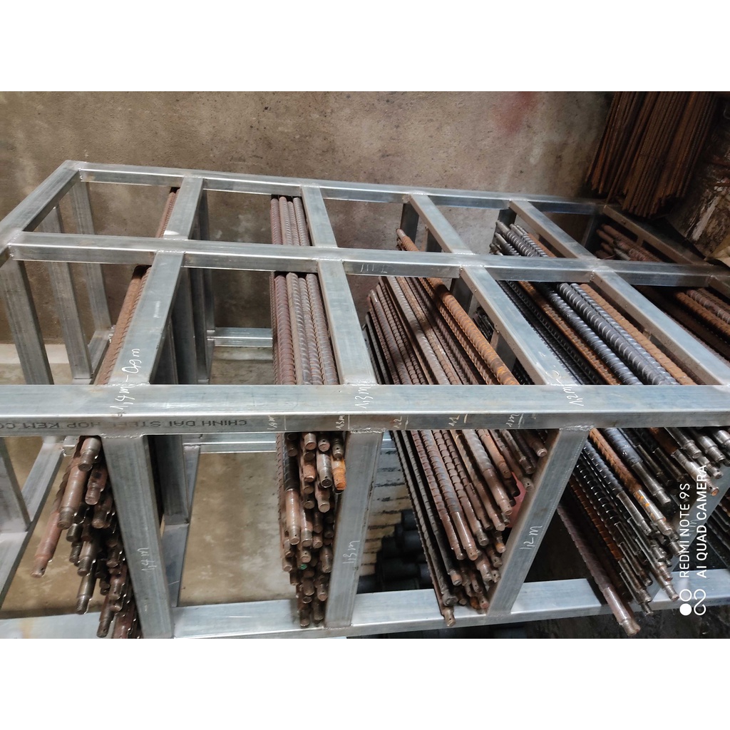 Trục xe đẩy hàng Trục xe kéo dài 1.2m Đường kính Trục phi 28 sử dụng bi 6205 hoặc bi 6304 Bánh xe cao su 0985352358