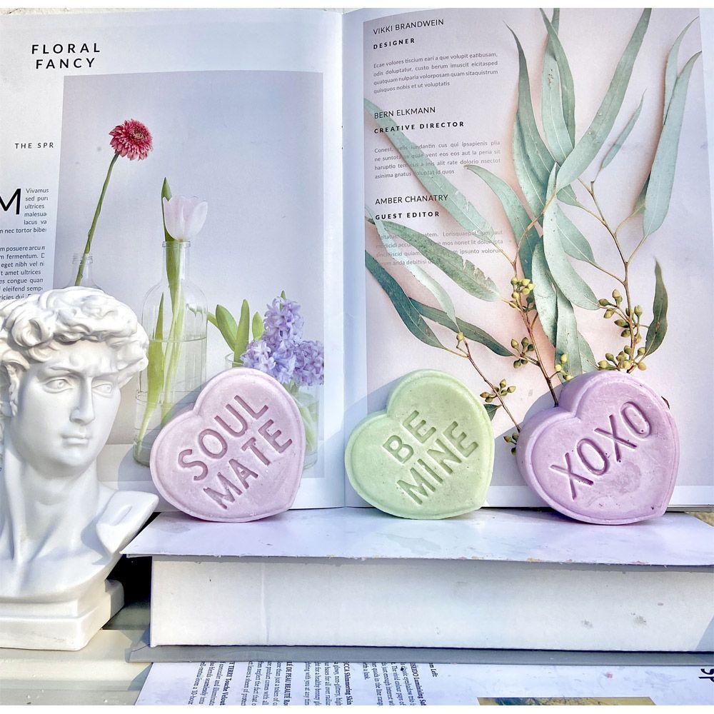 Khuôn Silicone Làm Xà Phòng Handmade Đa Năng Hình Trái Tim / Chữ Cái