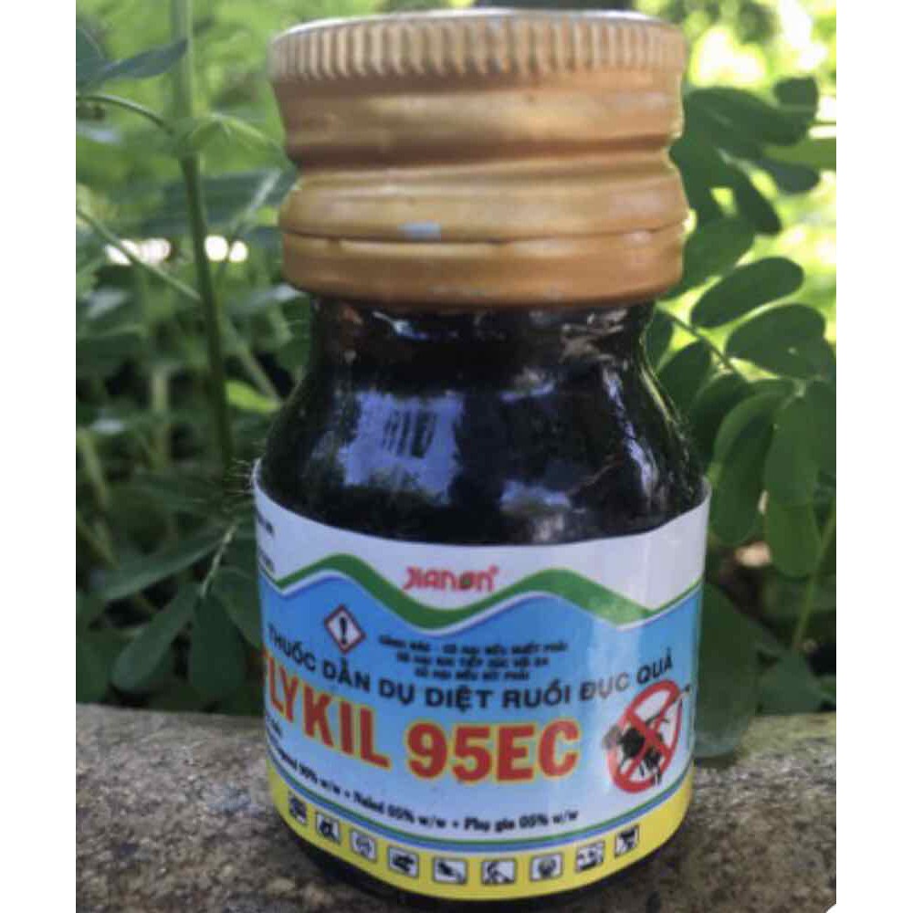 1 Lọ thuốc dẫn dụ ruồi vàng  FLYKIL 95EC 20ml