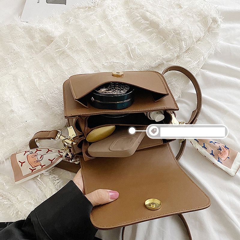 Túi đeo vai IELGY bằng PU phối dây xích cổ điển dễ phối đồ thời trang cho nữ