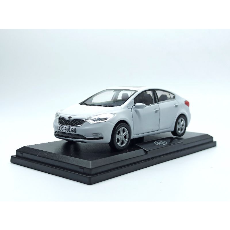 Mô hình xe Kia Cerato